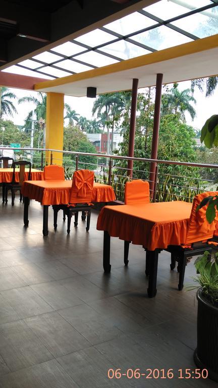 Malang City Boulevard Homestay Exterior photo