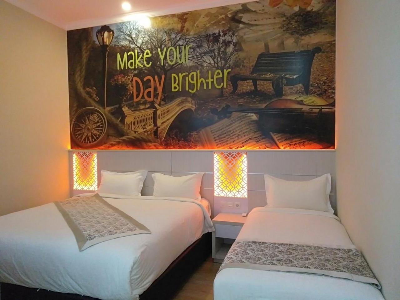 Malang City Boulevard Homestay Exterior photo