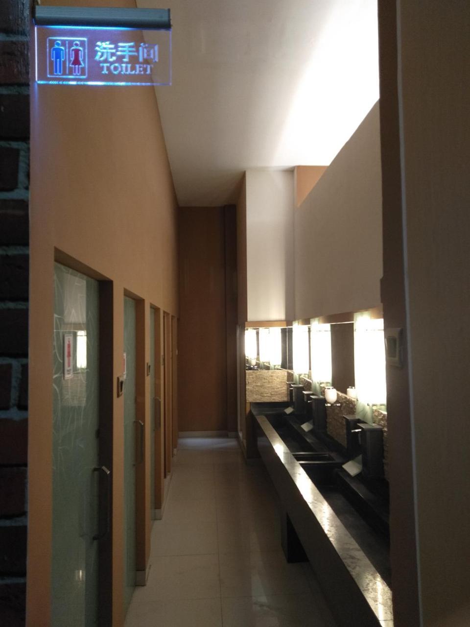 Malang City Boulevard Homestay Exterior photo