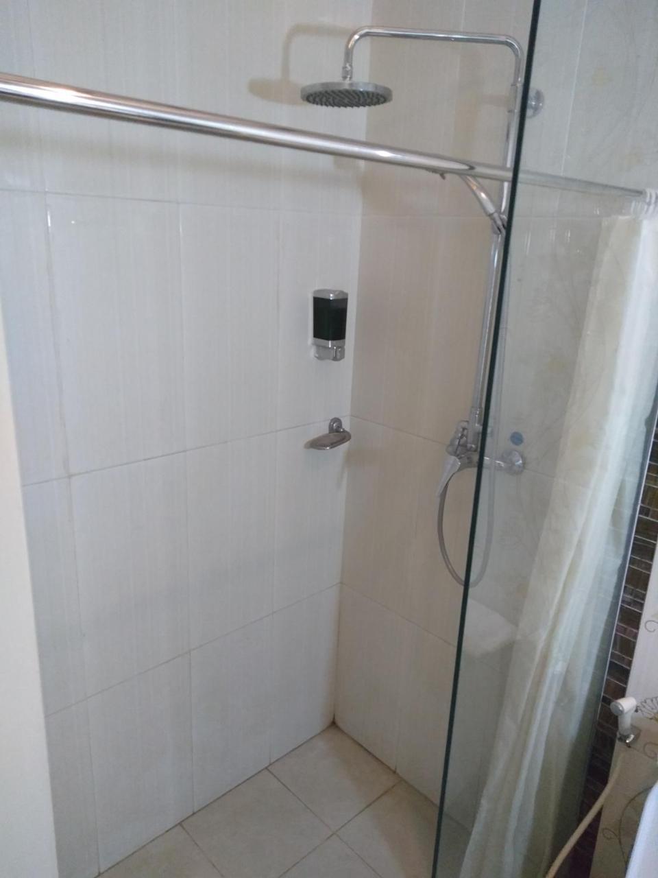 Malang City Boulevard Homestay Exterior photo